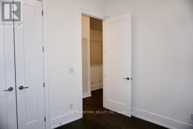 111 - 25 ADRA GRADO WAY Toronto (Bayview Village) Ontario photo 13