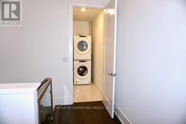 111 - 25 ADRA GRADO WAY Toronto (Bayview Village) Ontario photo 6
