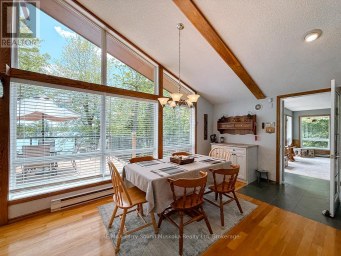 17 LIZZIE'S LANE McKellar Ontario photo 16