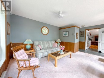 17 LIZZIE'S LANE McKellar Ontario photo 19