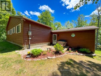 17 LIZZIE'S LANE McKellar Ontario photo 33