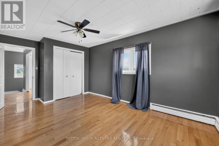 160 LAFONTAINE ROAD W, Tiny, Ontario, L9M0H1