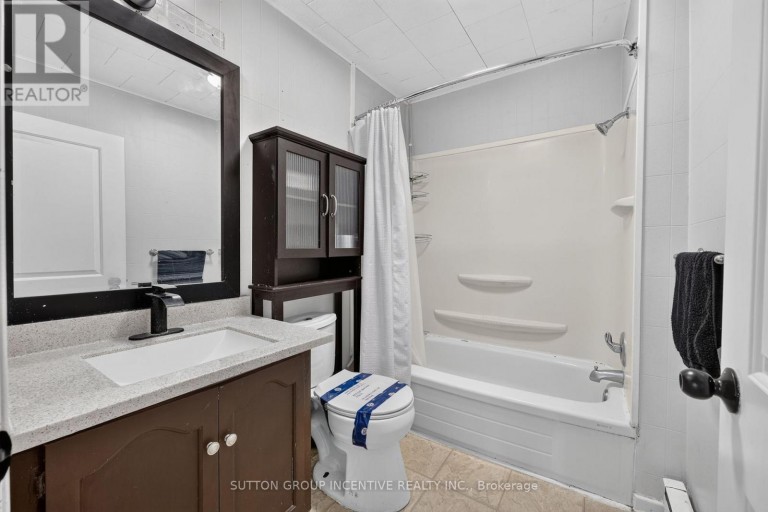 160 LAFONTAINE ROAD W, Tiny, Ontario, L9M0H1