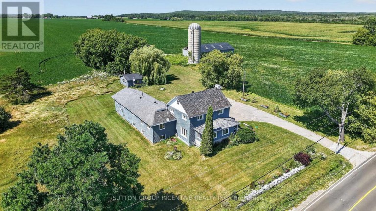 160 LAFONTAINE ROAD W, Tiny, Ontario, L9M0H1