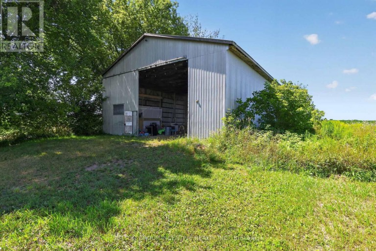 160 LAFONTAINE ROAD W, Tiny, Ontario, L9M0H1