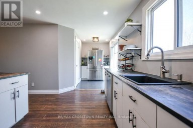 461 BARNES AVENUE Tay (Port McNicoll) Ontario photo 17