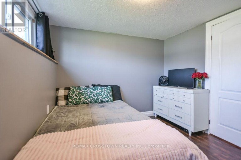 461 BARNES AVENUE, Tay (Port McNicoll), Ontario, L0K1R0
