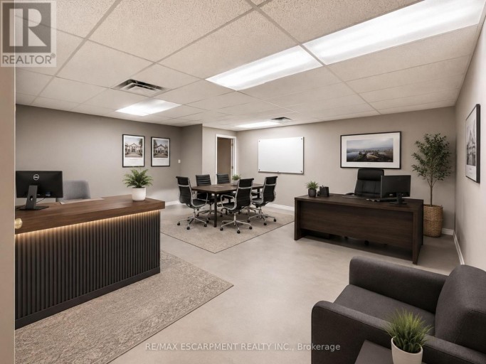 7 - 662 FENNELL AVENUE E, Hamilton (Burkholme), Ontario, L8V1V1