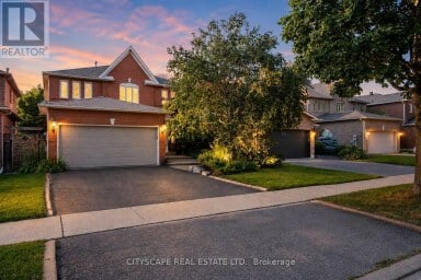 112 MULHOLLAND DRIVE Vaughan (Beverley Glen) Ontario photo 1