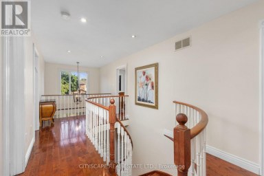 112 MULHOLLAND DRIVE Vaughan (Beverley Glen) Ontario photo 23