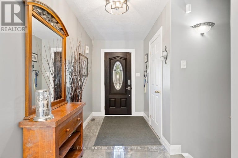 1277 SUNNIDALE ROAD, Springwater, Ontario, L4M4S4