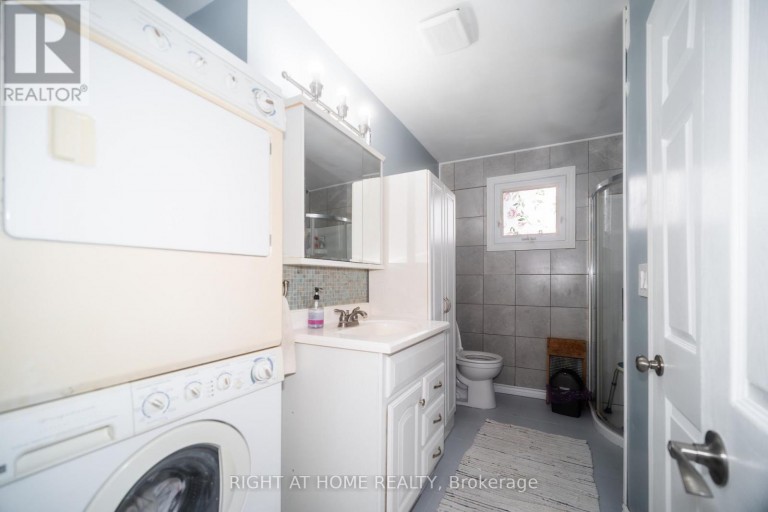 1007 FERRIER AVENUE, Innisfil (Lefroy), Ontario, L0L1W0