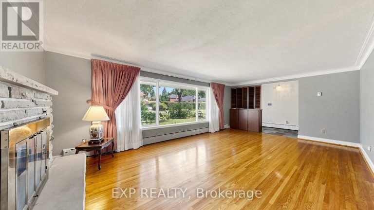 43 AMELIA STREET S, Barrie (Codrington), Ontario, L4M1M5