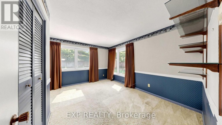 43 AMELIA STREET S, Barrie (Codrington), Ontario, L4M1M5