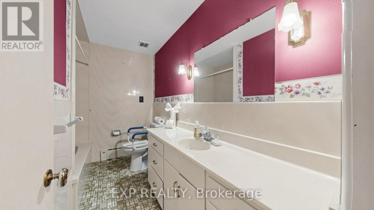 43 AMELIA STREET S, Barrie (Codrington), Ontario, L4M1M5