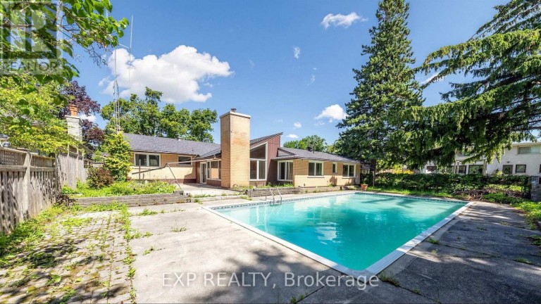 43 AMELIA STREET S, Barrie (Codrington), Ontario, L4M1M5