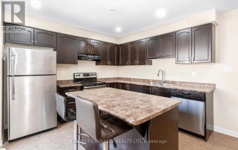 22 CROSSBILL ROAD, Brampton (Northwest Brampton), Ontario, L7A0S5