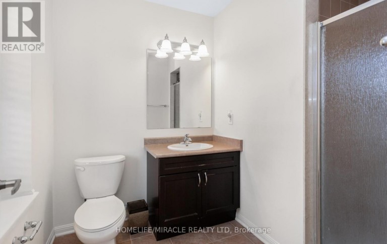22 CROSSBILL ROAD, Brampton (Northwest Brampton), Ontario, L7A0S5