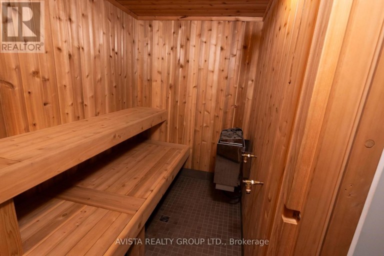 2422 BROADWAY AVE, Thunder Bay (Rosslyn Road), Ontario, P7K1K7