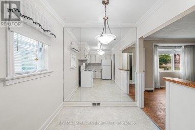 27 SUNRAY CRESCENT Toronto (Downsview-Roding-CFB) Ontario photo 12