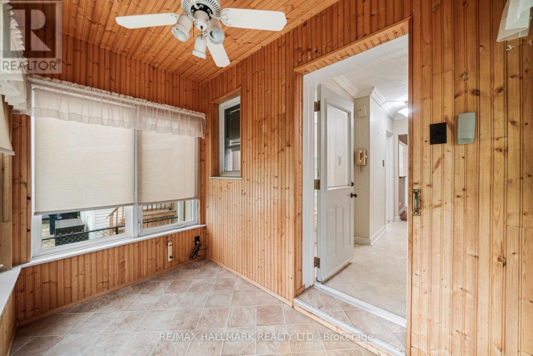 27 SUNRAY CRESCENT, Toronto (Downsview-Roding-CFB), Ontario, M3M2C4
