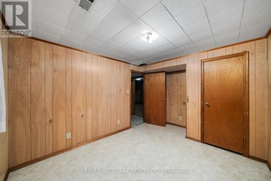 27 SUNRAY CRESCENT Toronto (Downsview-Roding-CFB) Ontario photo 32