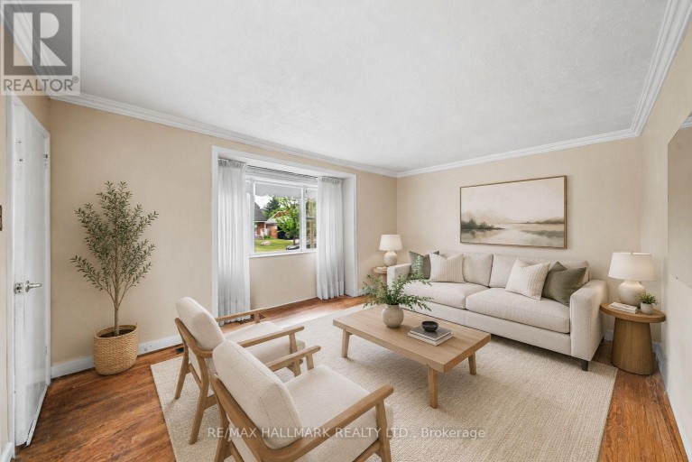 27 SUNRAY CRESCENT, Toronto (Downsview-Roding-CFB), Ontario, M3M2C4
