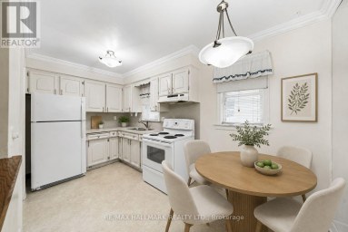 27 SUNRAY CRESCENT Toronto (Downsview-Roding-CFB) Ontario photo 9
