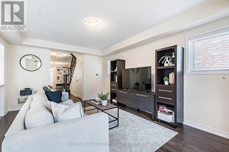 1239 MULRONEY HEIGHTS, Milton (FO Ford), Ontario, L9E1G1