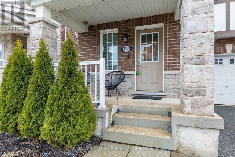 1239 MULRONEY HEIGHTS, Milton (FO Ford), Ontario, L9E1G1