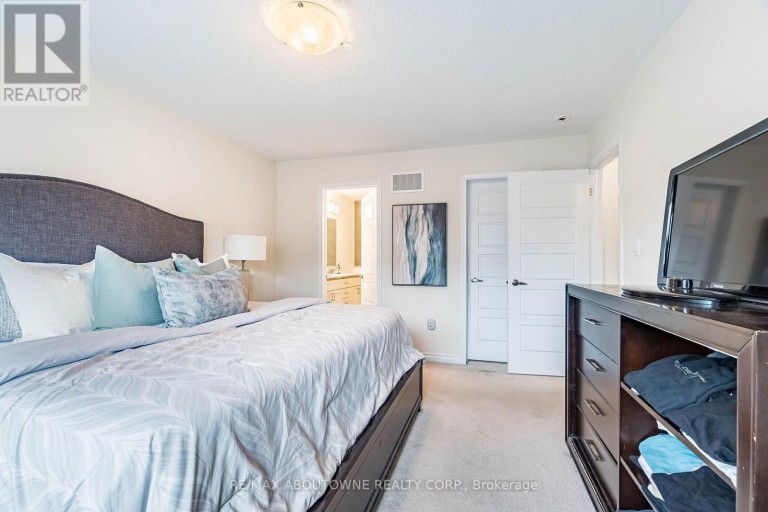 1239 MULRONEY HEIGHTS, Milton (FO Ford), Ontario, L9E1G1