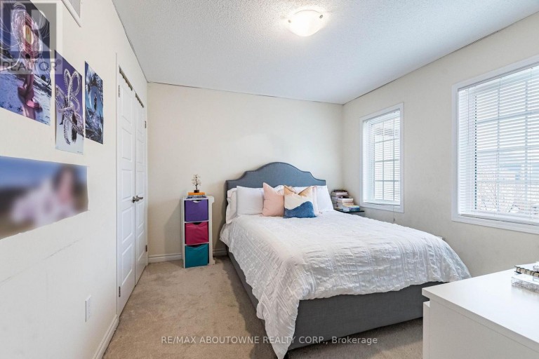 1239 MULRONEY HEIGHTS, Milton (FO Ford), Ontario, L9E1G1