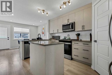 162 Chinook Gate Boulevard SW Airdrie Alberta photo 10