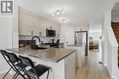 162 Chinook Gate Boulevard SW Airdrie Alberta photo 11