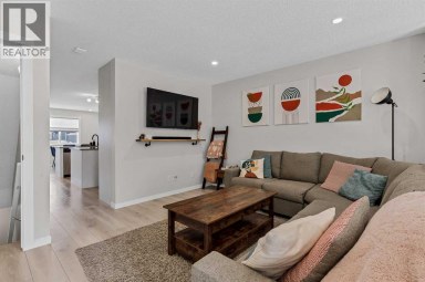 162 Chinook Gate Boulevard SW Airdrie Alberta photo 5
