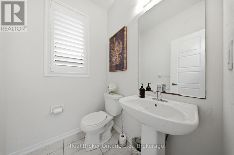 109 LONGBOAT RUN, Brantford, Ontario, N3T0R8