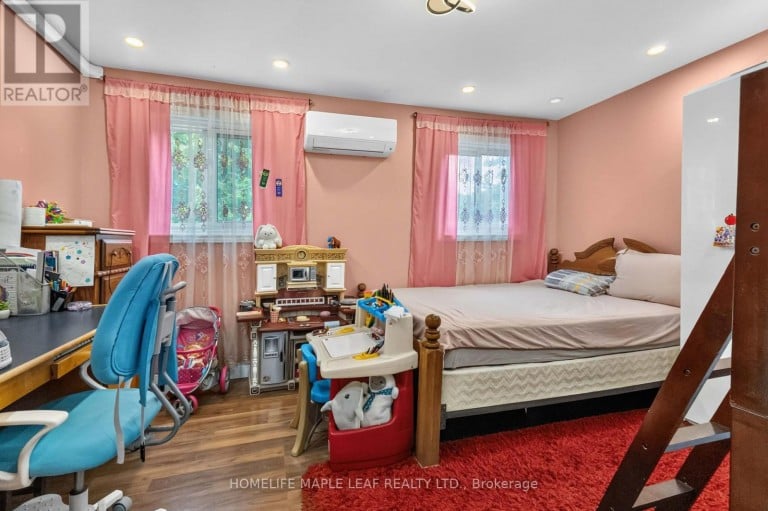 19 - 178 GRULKE STREET, Kitchener, Ontario, N2A1T1