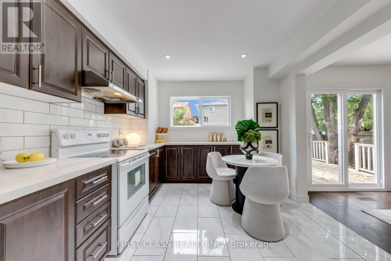 27 ALTON TOWERS CIRCLE, Toronto (Milliken), Ontario, M1V3T2