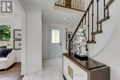 27 ALTON TOWERS CIRCLE Toronto (Milliken) Ontario photo 3