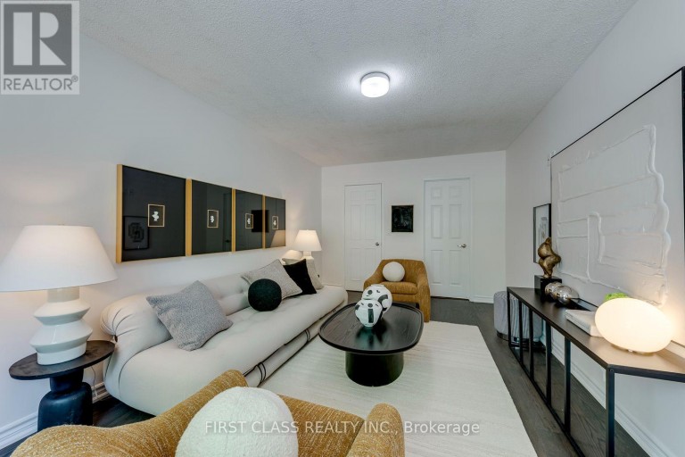 27 ALTON TOWERS CIRCLE, Toronto (Milliken), Ontario, M1V3T2
