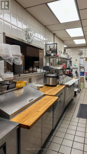 141 WYNDHAM ST NORTH STREET, Guelph (Downtown), Ontario, N1H4E9