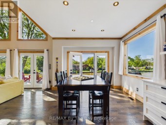 2056 RIVER ROAD W Wasaga Beach Ontario photo 13