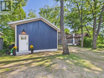 2056 RIVER ROAD W Wasaga Beach Ontario photo 36