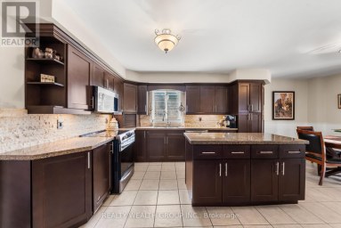 32 REYNOLDS LANE Barrie (Edgehill Drive) Ontario photo 14