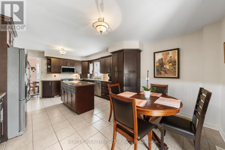 32 REYNOLDS LANE, Barrie (Edgehill Drive), Ontario, L4N0P9