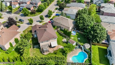 32 REYNOLDS LANE Barrie (Edgehill Drive) Ontario photo 3