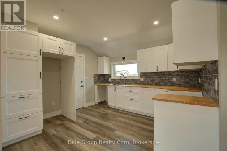 293 ALBERT STREET, Central Huron (Clinton), Ontario, N0M1L0