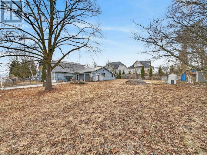 13 BAYVIEW AVENUE, Wasaga Beach, Ontario, L9Z2Y6