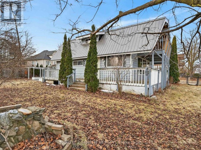 13 BAYVIEW AVENUE, Wasaga Beach, Ontario, L9Z2Y6