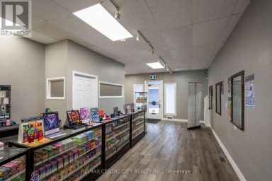 79 FRONT STREET W Strathroy-Caradoc (NW) Ontario photo 5